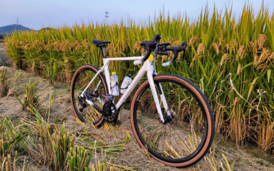 Advantages of a Gravel Bike Compared to Road Bike