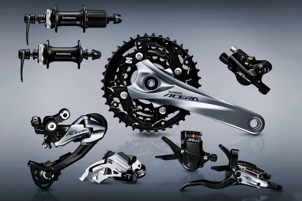 Bike Drivetrain: Exploring All Available Transmission Groupsets